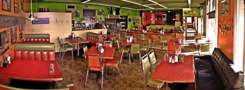 Super 8 Victoria Motel Dış mekan fotoğraf